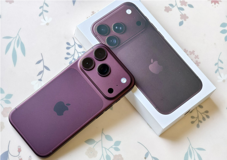 iPhone 18 Pro 勃根地紅使用心得 開箱盒內配件
